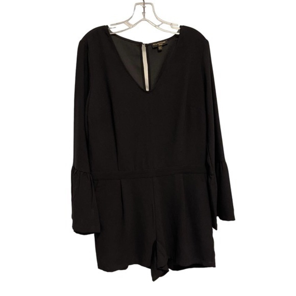 Massimo Fabbro Italy Black Bell Sleeve V-Neck Romper‎ Size 11